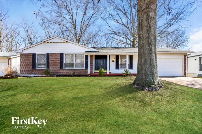 Primary Photo - 3250 Churchill Dr