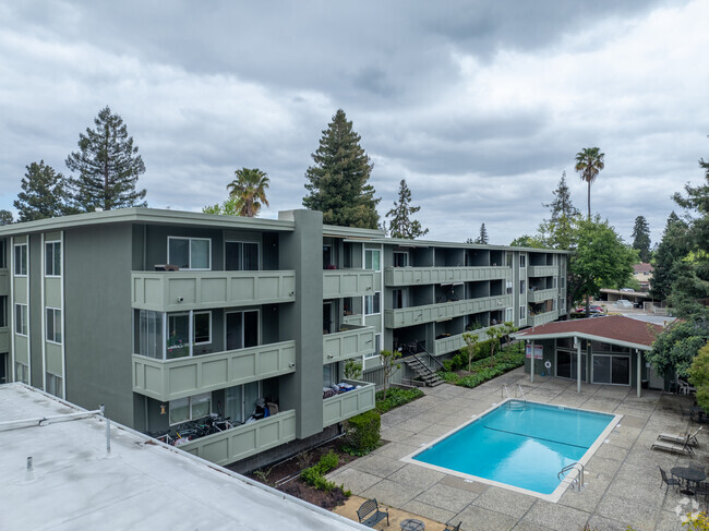 Foto del edificio - 1458 Hudson St