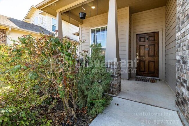 Building Photo - 8208 Robin Gate