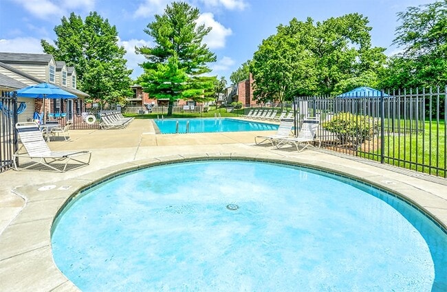 Wading Pool at Williamsburg on the Lake - Williamsburg Valparaiso