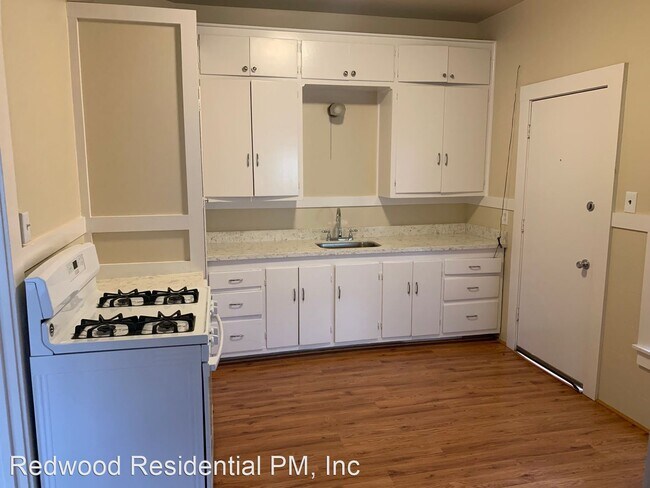 Building Photo - 1 br, 1 bath House - 140 Sixth Street