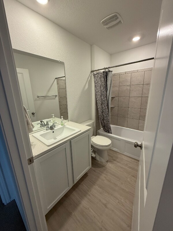 Foto del edificio - 206 Vis Pk Ln