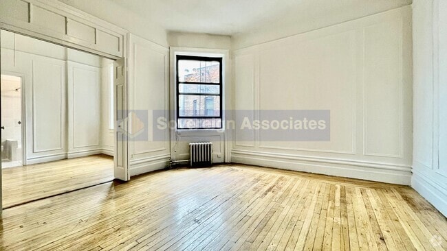 Building Photo - 45 Tiemann Pl