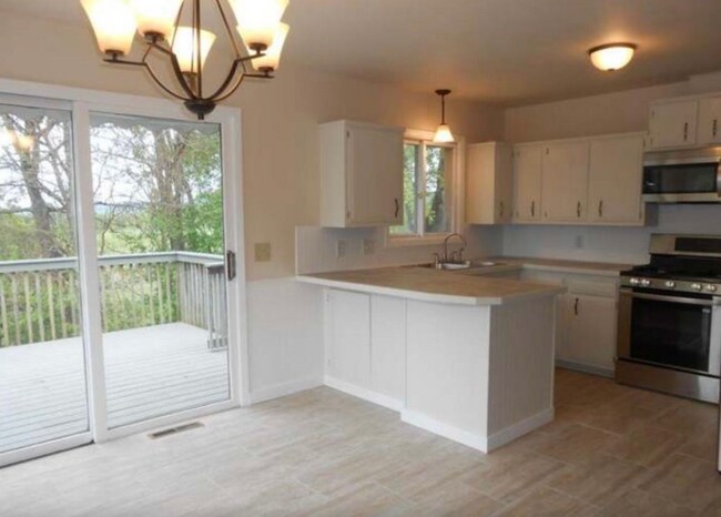 Kitchen, going out to deck - 167 Hillwood Dr