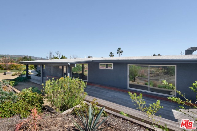 Foto principal - 28903 Selfridge Dr