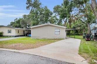 Building Photo - 10526 Bay Hills Cir