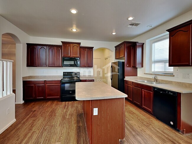 Building Photo - 17781 W Andora St