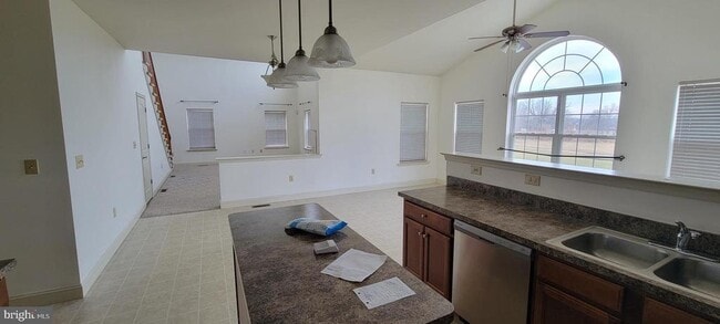Foto del edificio - 1074 Grayson Dr