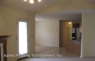 Building Photo - 1109 Chestnut Wood Dr