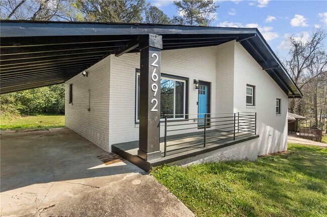 Foto del edificio - 2692 Rockcliff Rd SE