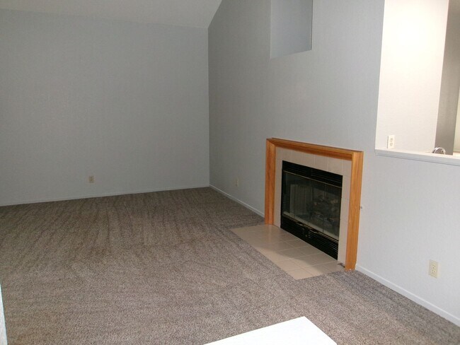 Foto del edificio - 6209 Alpine Meadows Rd