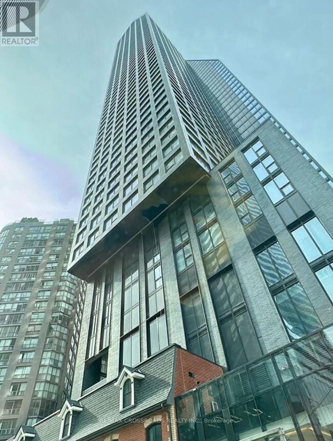 Building Photo - 8 Wellesley St W