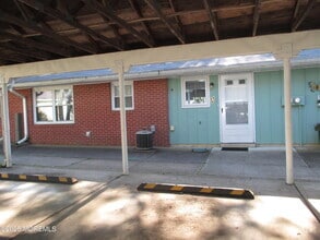 Building Photo - 89D Dorchester Dr