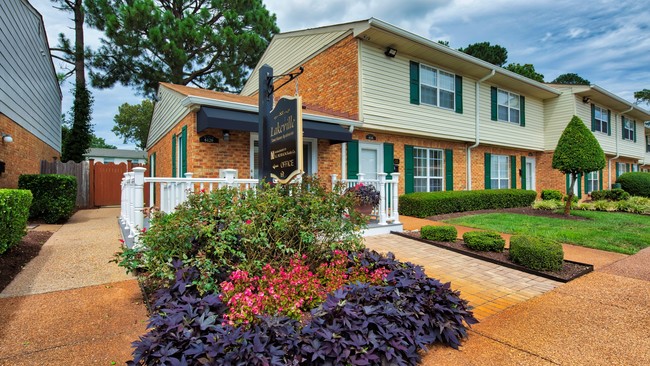 Lakeville Townhome Apartments Apartments - Virginia Beach, VA