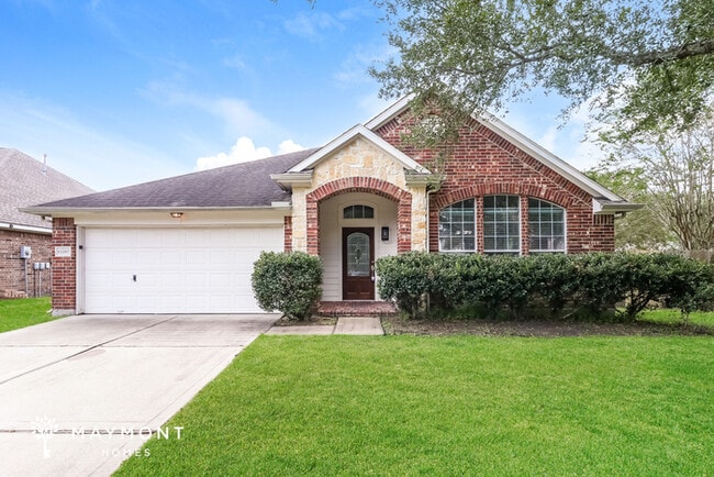 Building Photo - 15207 Bentridge Dr