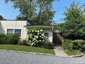 Building Photo - 140 Wall St