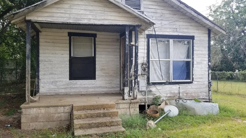 1105 Dewees St, Columbus, TX 78934 House Rental in Columbus, TX