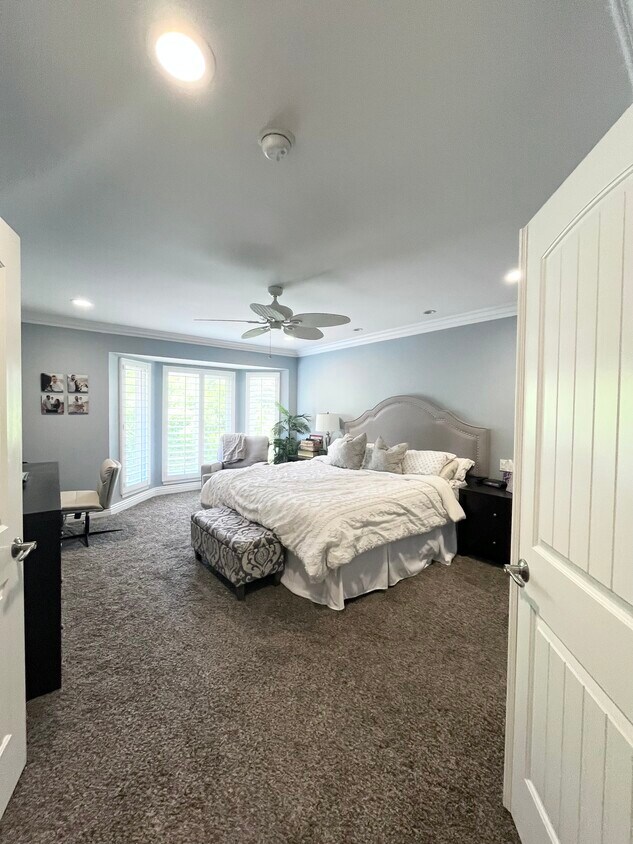 Foto principal - 19361 Crystal Ridge Ln