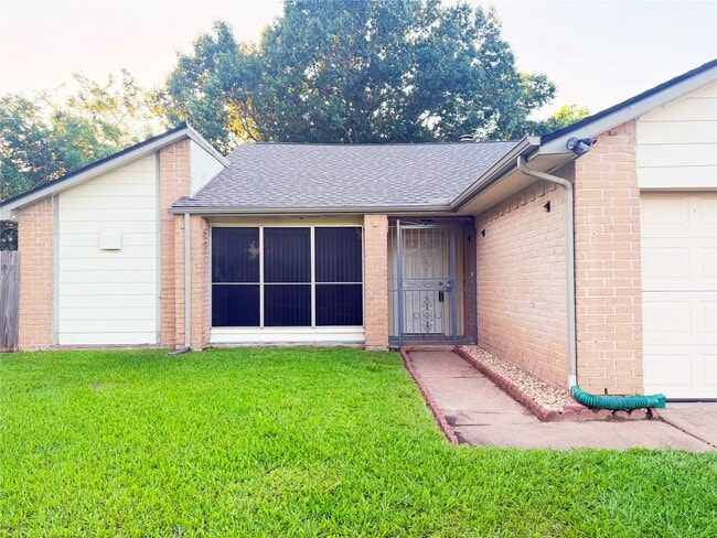Building Photo - 4923 Kentwalk Dr
