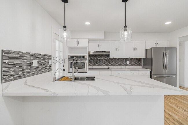 Foto del edificio - 2331 E Manhatton Dr
