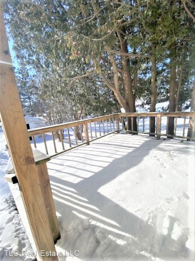 Foto del edificio - 3 br, 2 bath House - 439 N Washington St