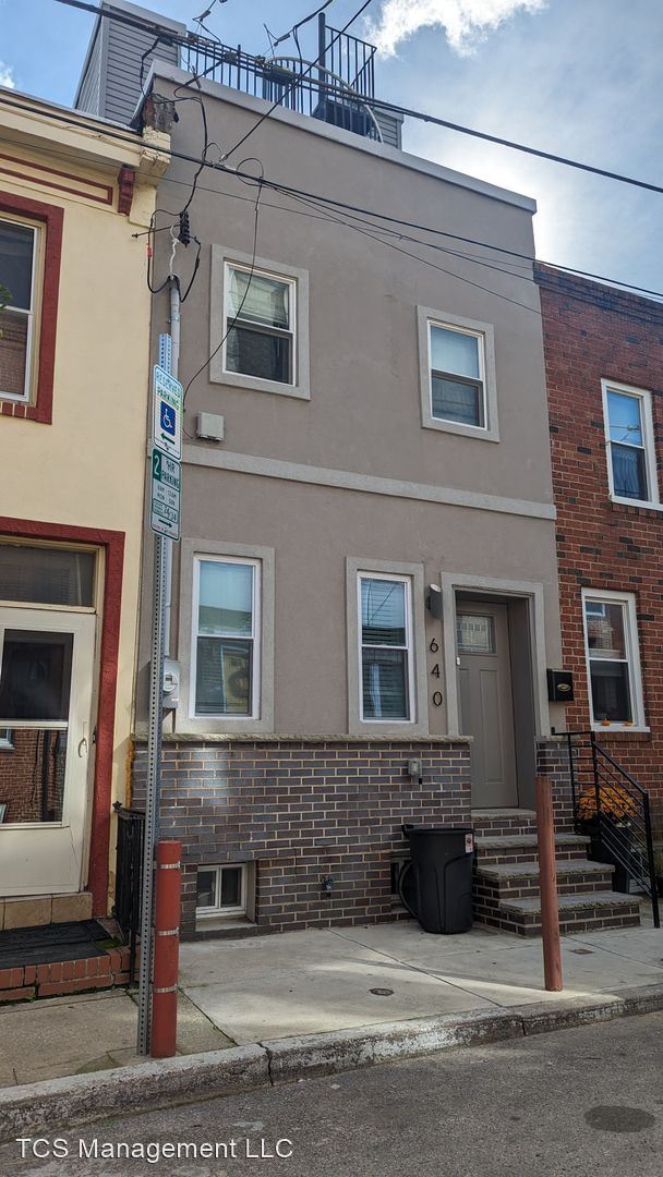 Building Photo - 3 br, 2 bath House - 640 Emily Street