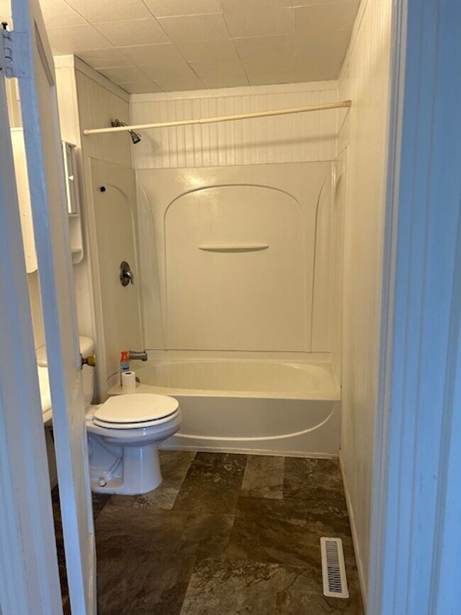 Foto del edificio - Charming Three-bedroom house