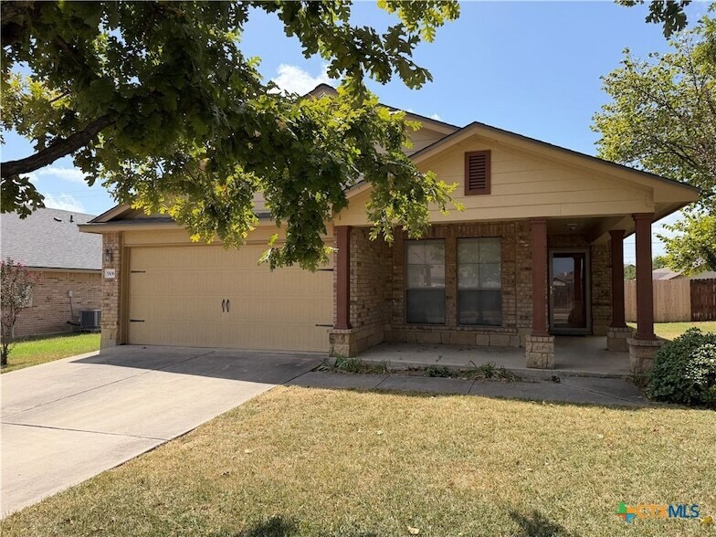 Foto del edificio - 5506 Holly Oak Ln