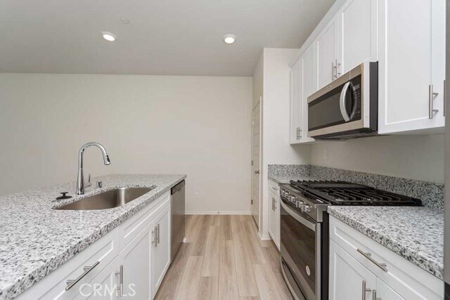 Building Photo - 28255 Ashtree St