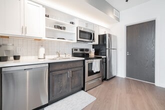 Interior Photo - Art Bloc