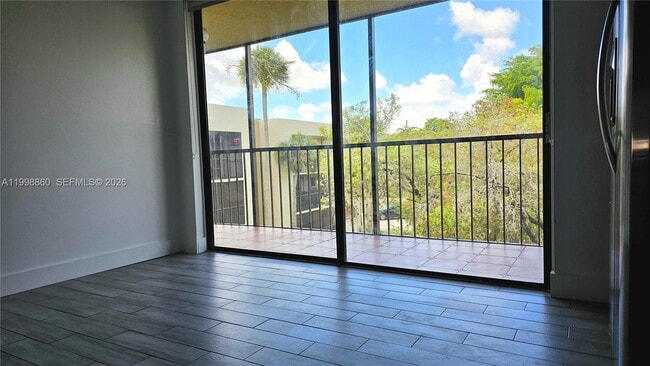 Foto del edificio - 8075 SW 107th Ave