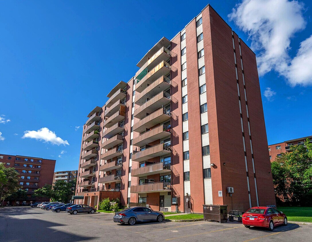 45 Paisley Blvd, Mississauga, ON L5A 1P3 Apartments 45 Paisley Blvd Mississauga, ON