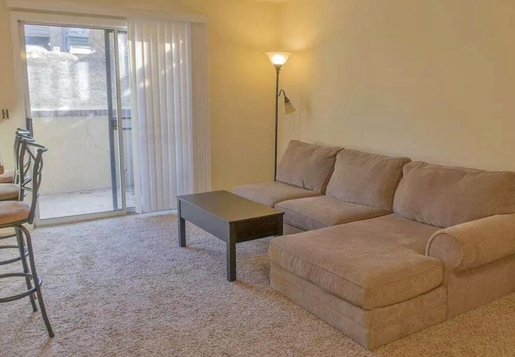 830 Claytor Sq, Blacksburg, VA 24060 Condo for Rent in Blacksburg, VA