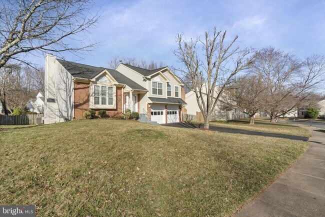 Building Photo - 14690 Stratford Dr