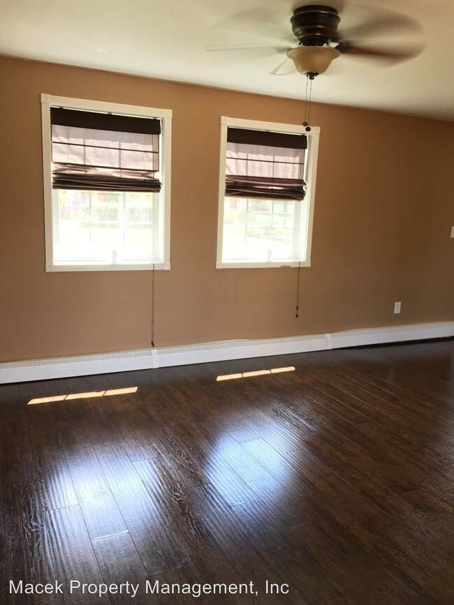 Building Photo - 3 br, 2 bath House - 1425 7th Avenue North