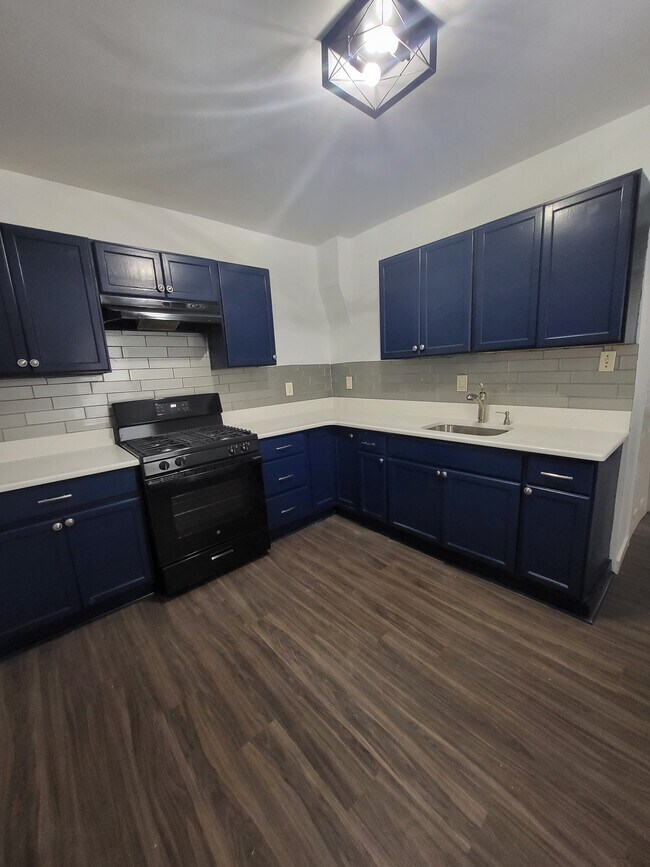 Foto del edificio - 1115 W 6th St