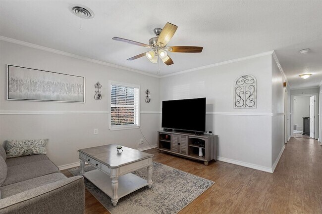Foto del edificio - 705 Phillips St