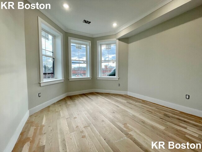 Foto del edificio - 46 Englewood Ave