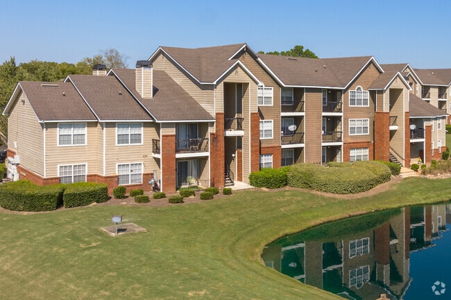 Community View - Vaughn Lakes Associates, Ltd