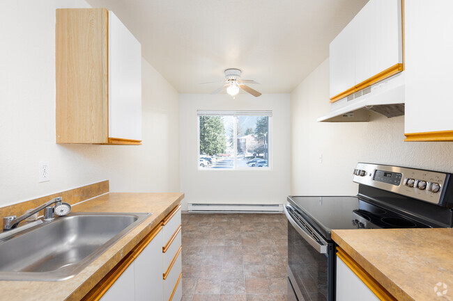 2BD, 1,5BA - 900SF - Mount Si