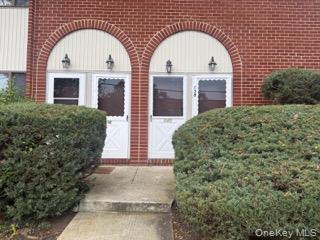 Building Photo - 140 McGlynn Pl