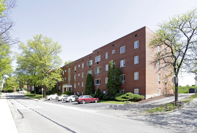 Building Photo - Northway Apartments