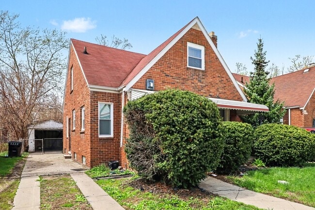 Foto del edificio - 16605 Freeland St