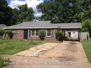 Foto principal - 1740 Merrycrest Dr