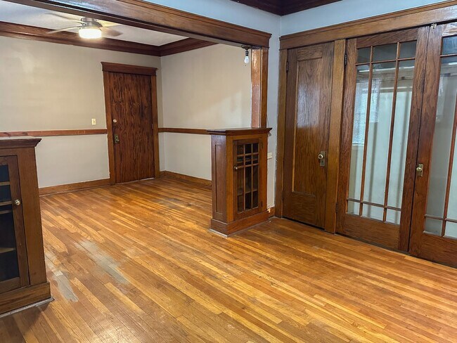 Foto del edificio - 1 Bedroom Near Downtown