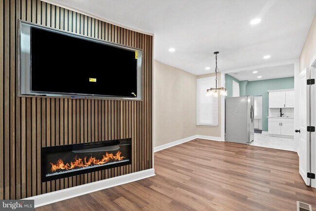 Foto del edificio - 5611 Stewart St