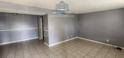 Building Photo - 2413 W Hazelwood St
