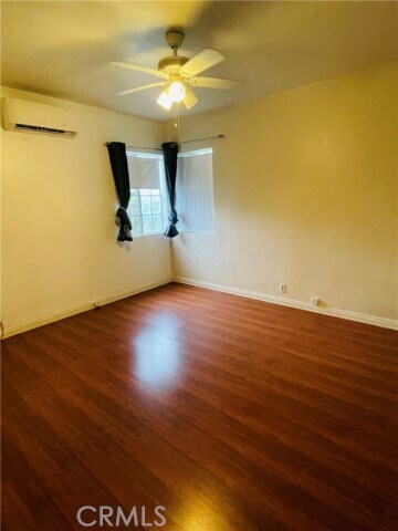 Foto del edificio - 2012 N Rowan Ave
