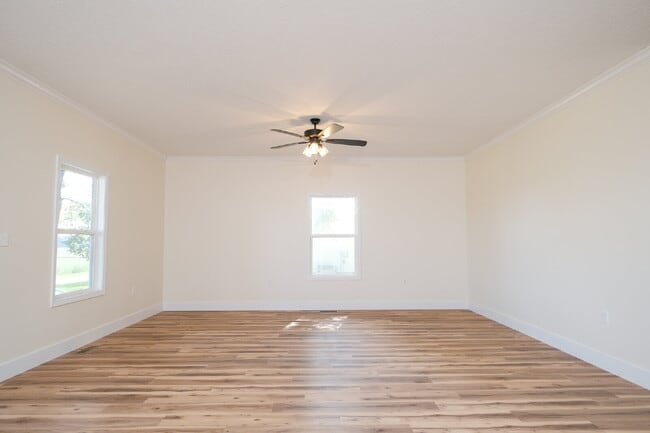 Building Photo - 2915 Sidonia Rd