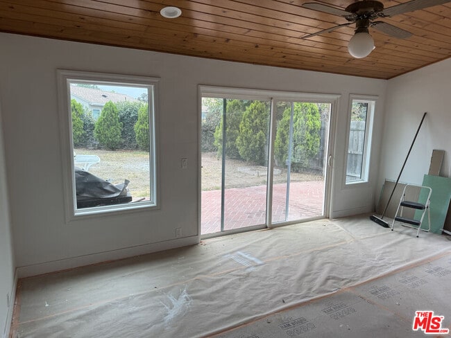 Building Photo - 5818 Morella Ave